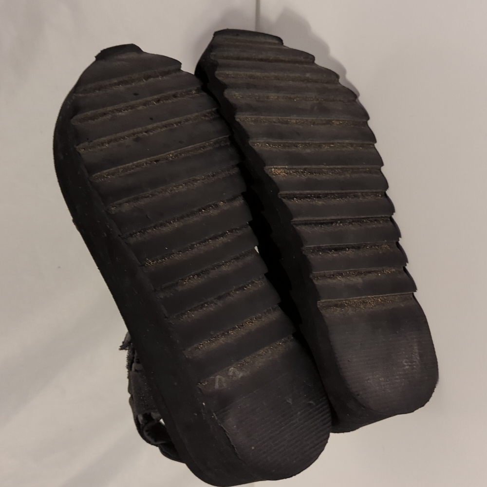 Platform Sandals - Picture 8 of 12